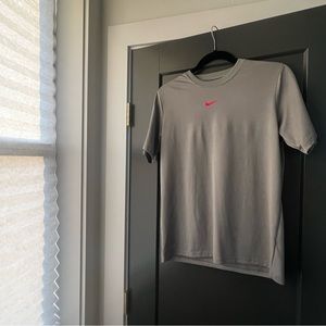 Nike youth large athletic shirt
